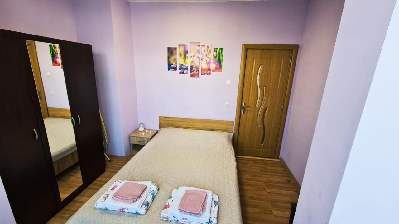 Lovely City Center 1Bd, 1Bt Apartment 소피아 외부 사진